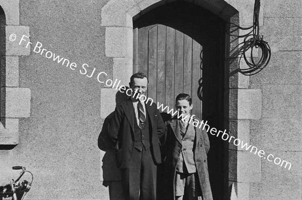 PADDY (SACRISTAN) & ROCHE AT VESTRY DOOR NEWBRIDGE VIEWS OF COLLEGE